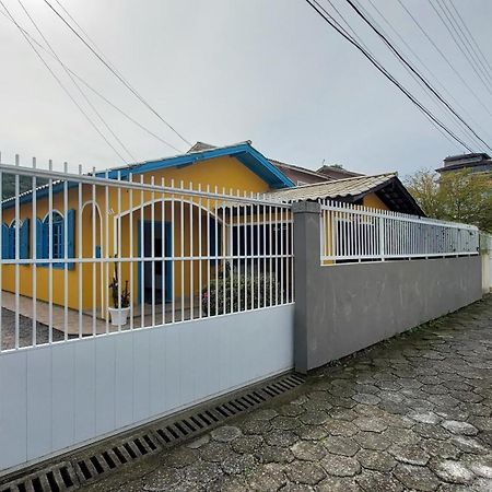 Casa 300M Da Praia Com Lindo Jardim! Florianópolis Esterno foto