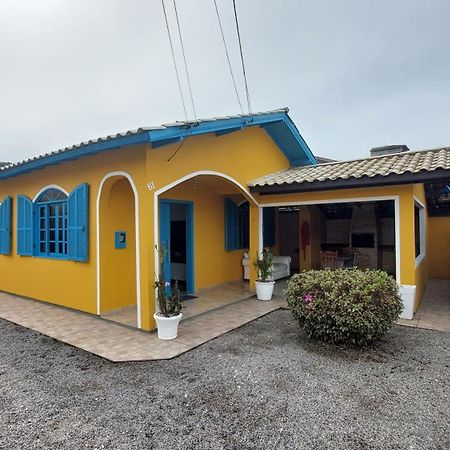 Casa 300M Da Praia Com Lindo Jardim! Florianópolis Esterno foto