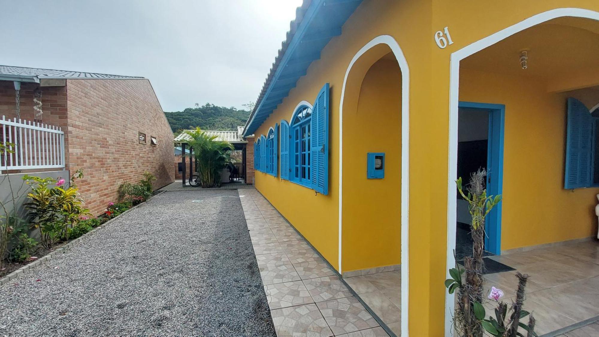 Casa 300M Da Praia Com Lindo Jardim! Florianópolis Esterno foto